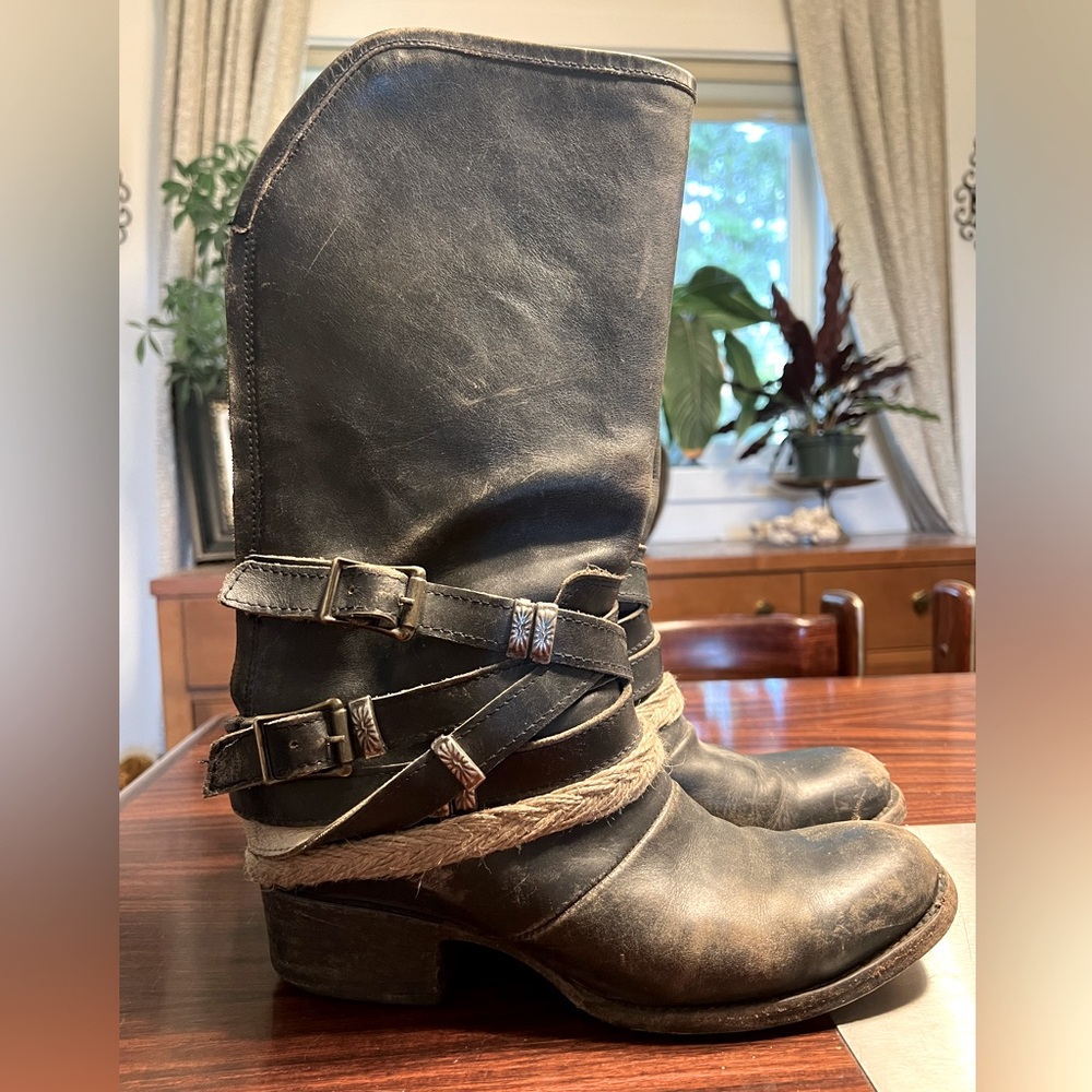 Freebird Drove boots in Black sz 7